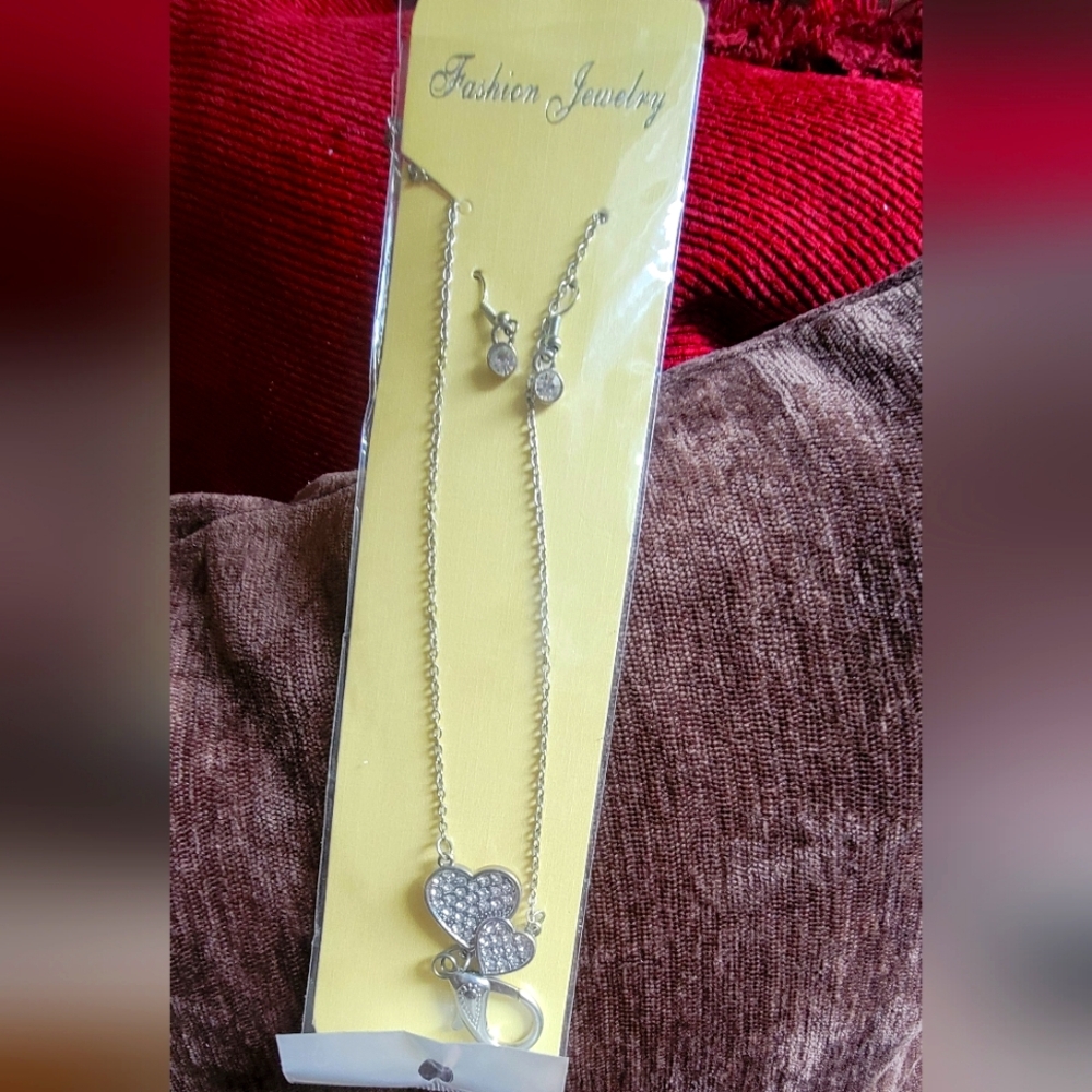 Heart Necklace/Landyard with earrings
